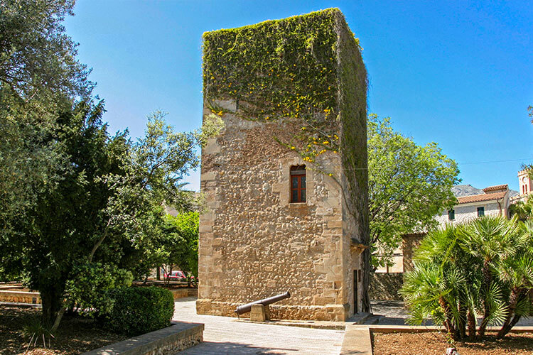 Torre Desbrull in Pollensa